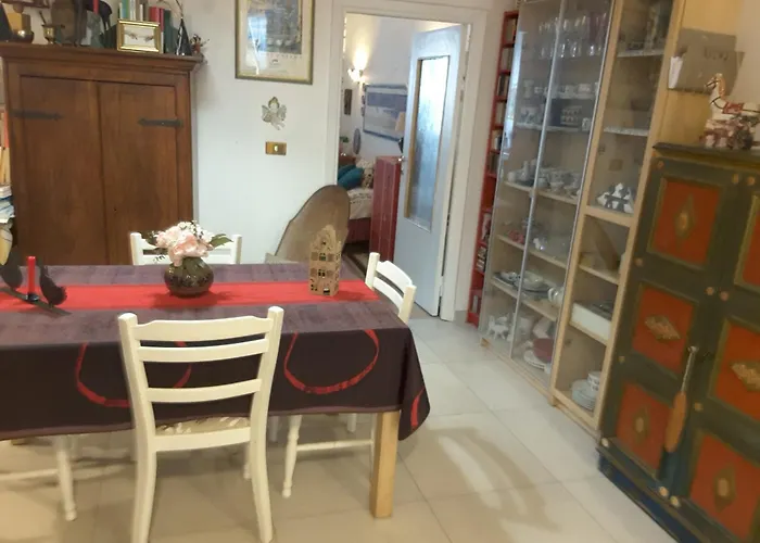 La Maisonette 1 Pansiyon Castel Gandolfo